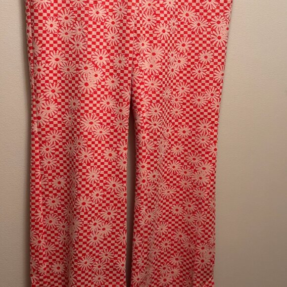 Flare Pink Floral Pants - Picture 5 of 8